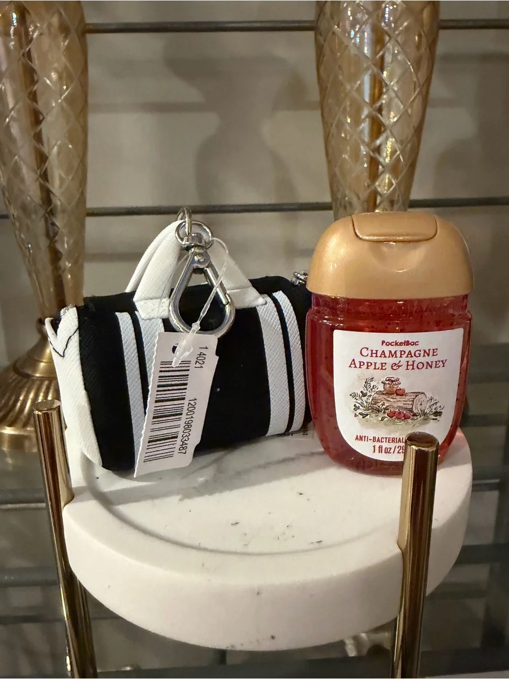 Bath & Body Works Black & White 'Go Team' PocketBac Holder & BAC NWT Fall 2026